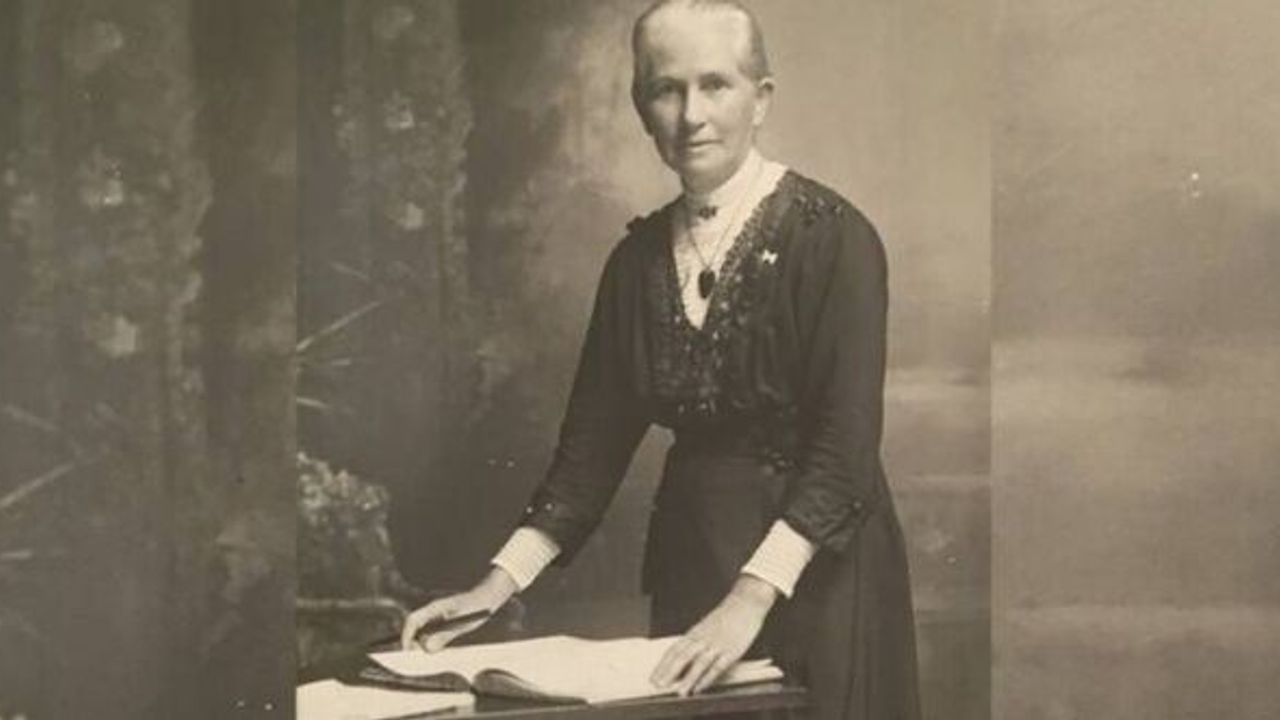 11 Temmuz 1877: Yeni Zelanda’da ilk kez bir kadın üniversite diploması aldı