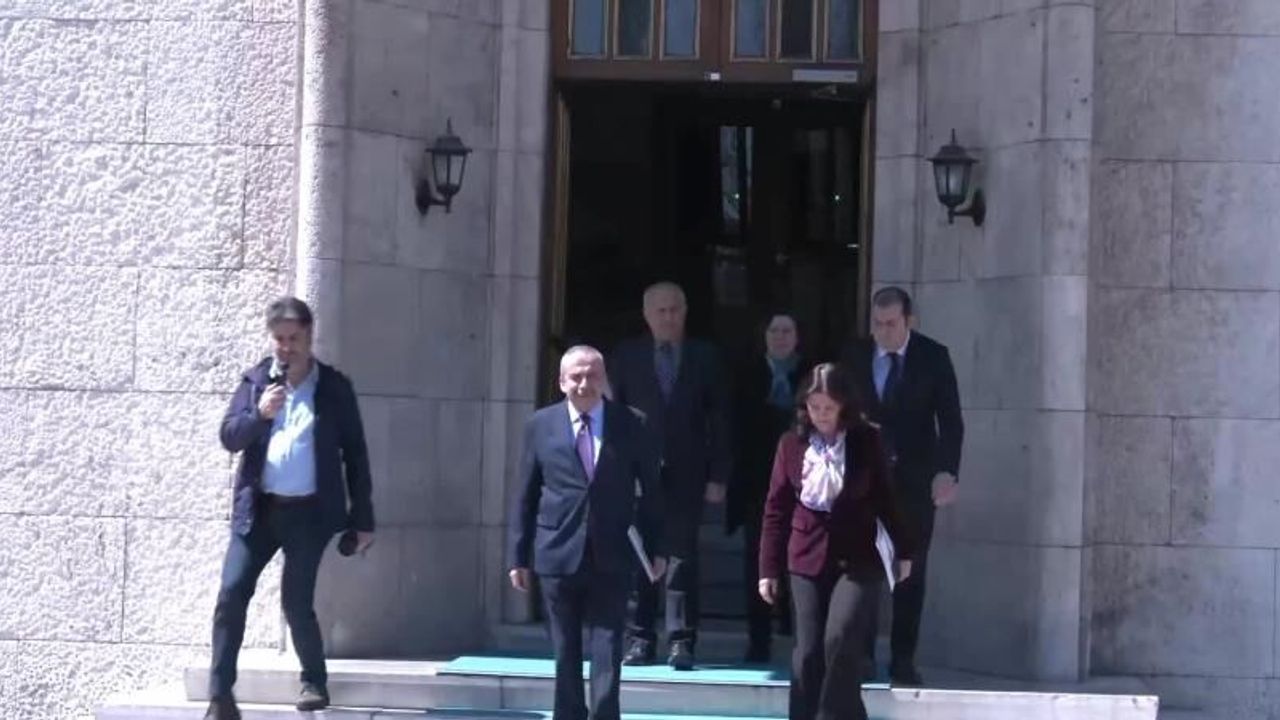 DEM Parti'den '13 Maddelik' Talep Listesine Dair Açıklama