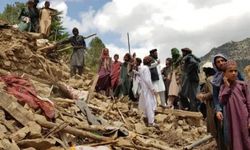 Afganistan’da deprem: En az 250 kişi yaşamını yitirdi