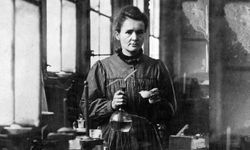 Marie Sklodowska Curie 7 Kasım 1867’de doğdu