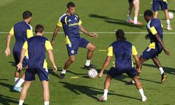 Fenerbahçe'nin UEFA listesi güncellendi
