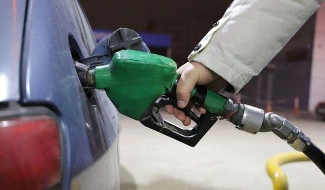 İsrail-İran savaşı sonrası petrol fiyatları tırmandı