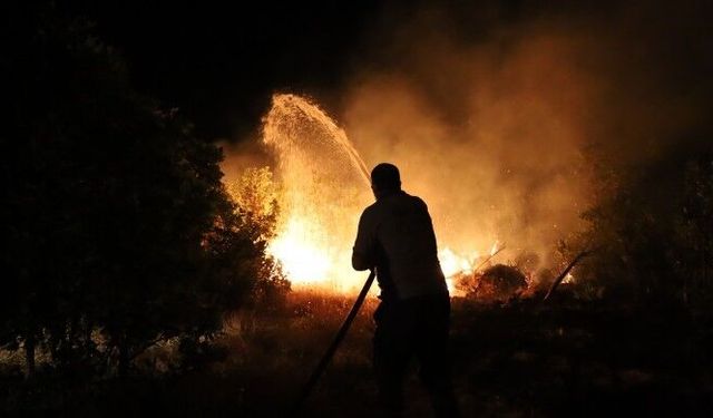 Amed’de alevler söndü, helikopterler yeni uyandı!