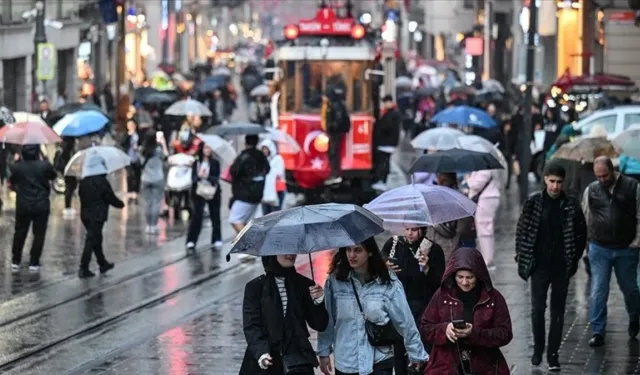 Sonbaharın Yağmuru Geliyor: 10 İlde Sağanak Uyarısı