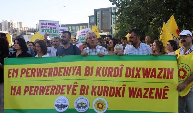 Bugün milyonlarca çocuk anadilinde okula başlayamadı