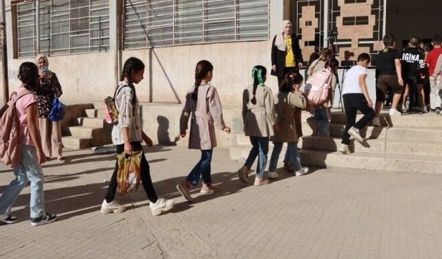 Rojava’da yeni eğitim öğretim yılı ders zili çaldı