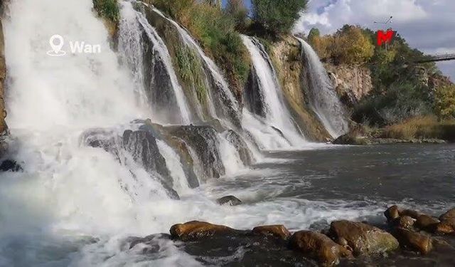 Van'da HES’ler Muradiye Şelalesi’ni kurutuyor