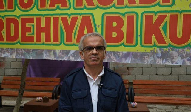 'Rêya rasteqîn a aştiyê ji statuya Kurdî derbas dibe'