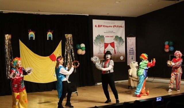 Köy Tiyatroları Festivali’nde kadının emeği sahnede