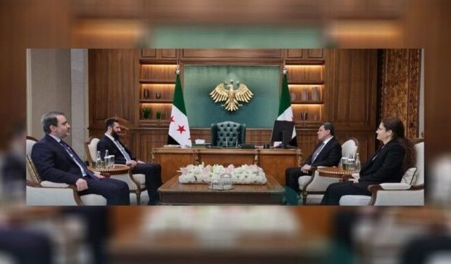 Mazlum Ebdî ve Îlham Ehmed, Şara ile görüştü