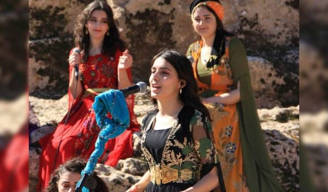 Dengbêjliğe ses veren bir genç: Ertaş