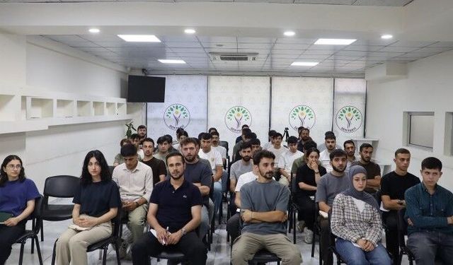 Gençlerden Abdullah Öcalan'ın fiziki özgürlüğü için çağrı