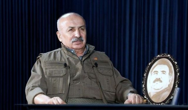 Mustafa Karasu: Kürt yasa içine alınmalı, varlığı tanınmalı