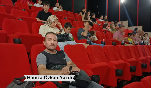Bir Sinema Salonu, İki Zaman, Bir Hayat Hikâyesi