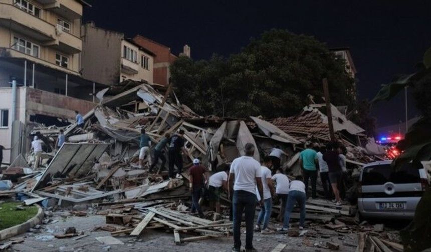 İstanbul ve çevresinde 6.1 büyüklüğünde deprem