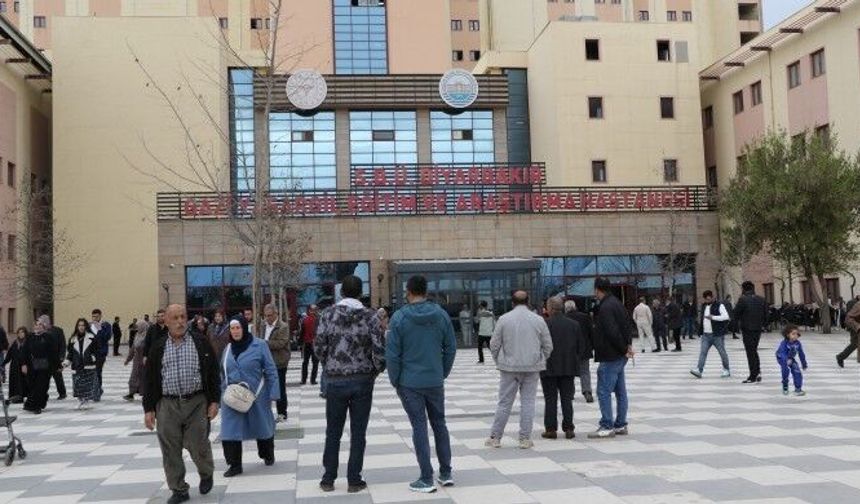 '3 evladımı kaybettim, diğer çocuğumu yaşatmak istiyorum'