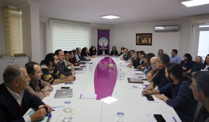 DEM Parti MYK toplandı: 15 günlük plan çıkarılacak