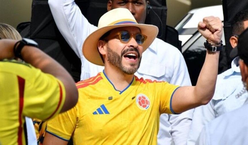 Kolombiya’da seçimi Abelardo de la Espriella kazandı