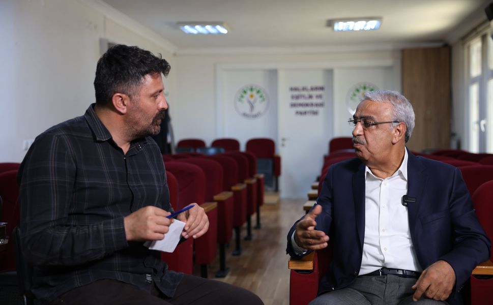 Mithat Sancar: Abdullah Öcalan'ın yol haritası üç başlıktan oluşuyor SÖYLEŞİ /MA/ Selman Güzelyüz- Ömer Güngör