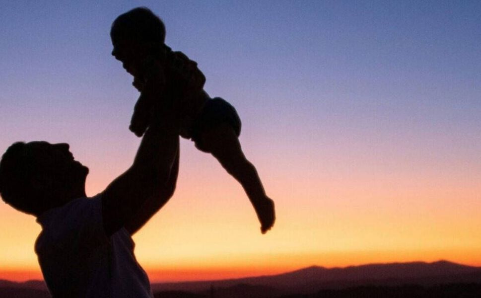 Babalık bir erkeğin beynini ve hormonlarını nasıl değiştiriyor?