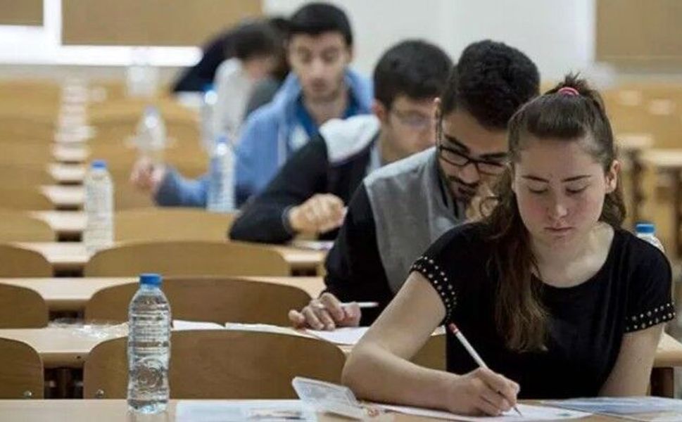 Saatler 10.15’i gösterdi, milyonların maratonu başladı