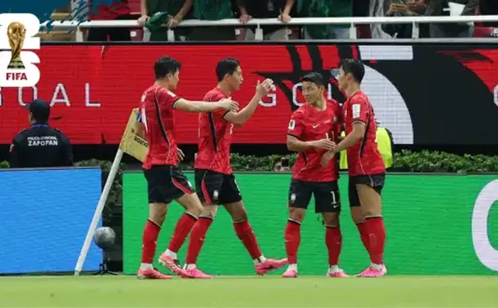 Hyeon-gyu Oh sahneye çıktı: