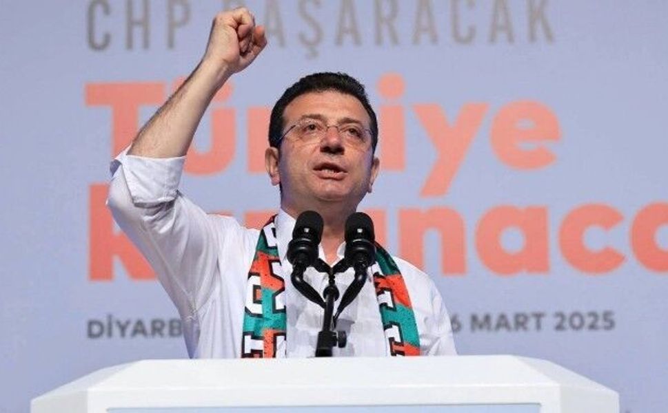 Ekrem İmamoğlu'nun sanal medya hesaplarına erişim engeli