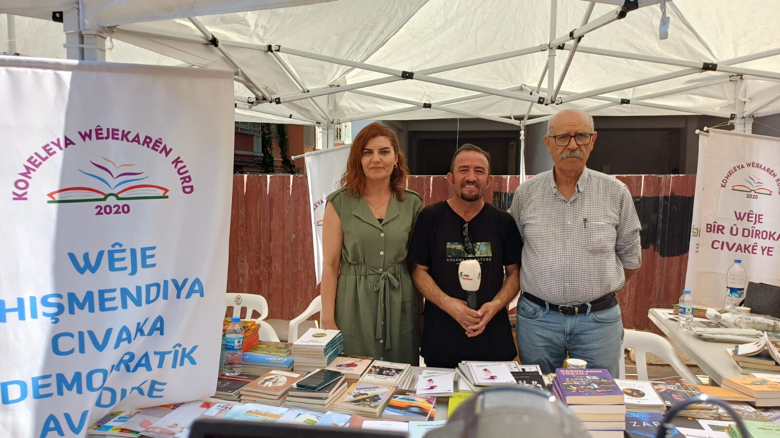 Yazar Esra Sadıkoğlu, Gazeteci Hamza Özkan ve Kürt Edebiyatçılar Derneği Eşbaşkanı Hacı Özkal