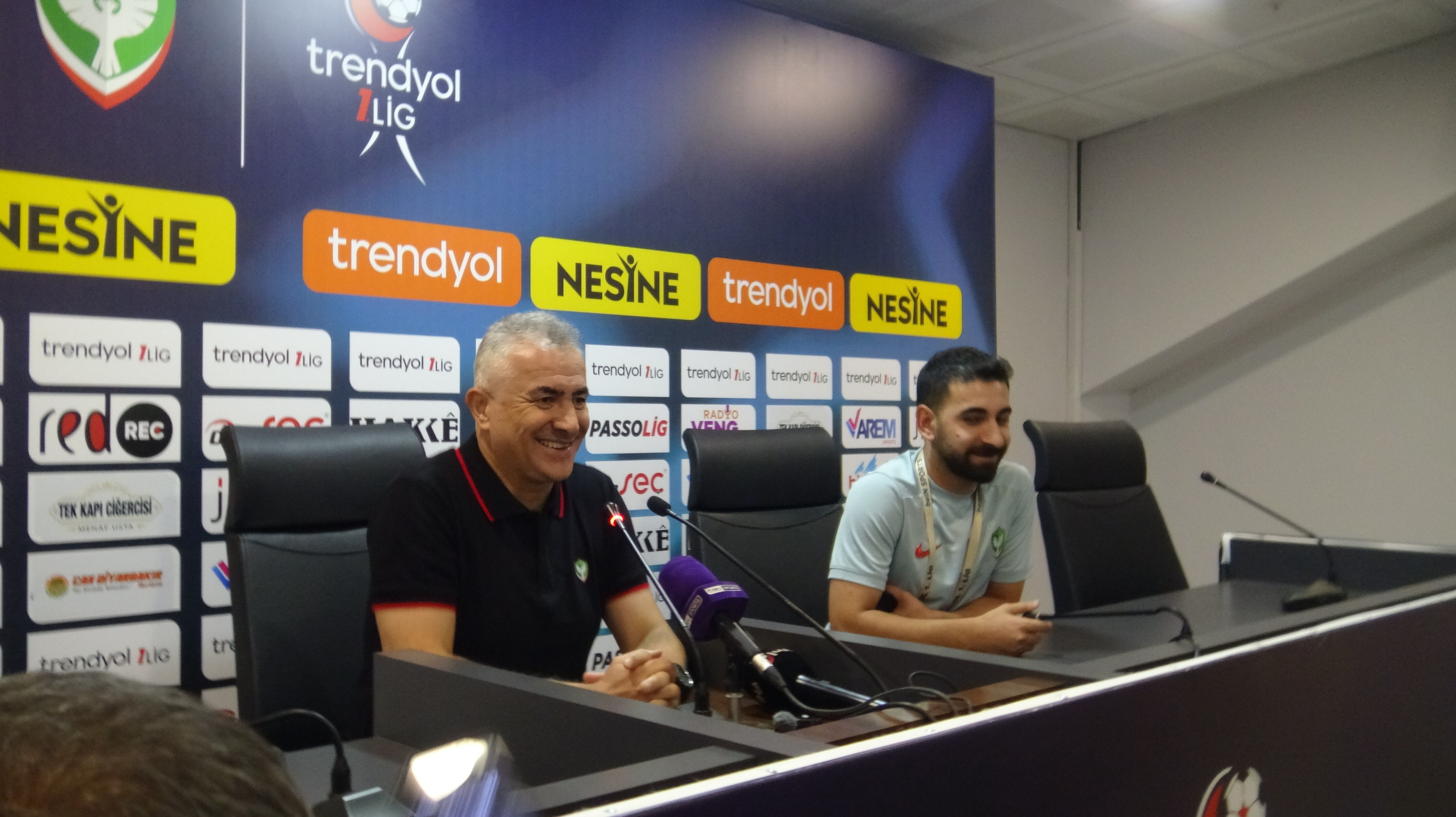 Amedspor Teknik Direktörü Mehmet Altıparmak