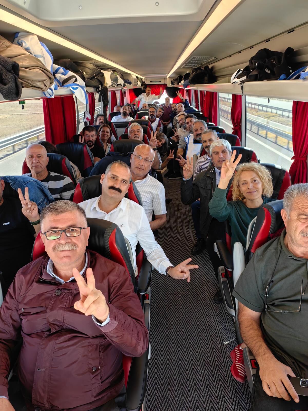 KHK’liler bu akşam saat 20:00’de 8. Gün’de canlı yayında