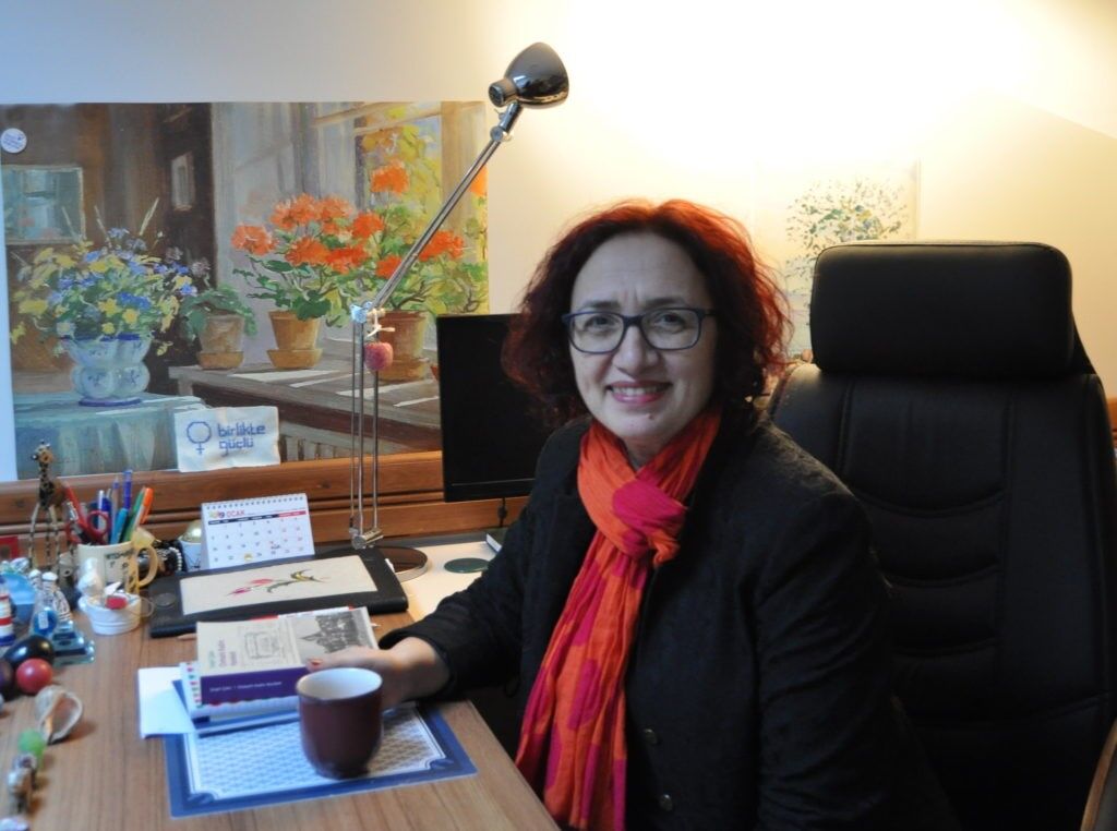 İstanbul Üniversitesi Siyasal Bilgiler Fakültesi’nden Prof. Dr. Serpil Çakır