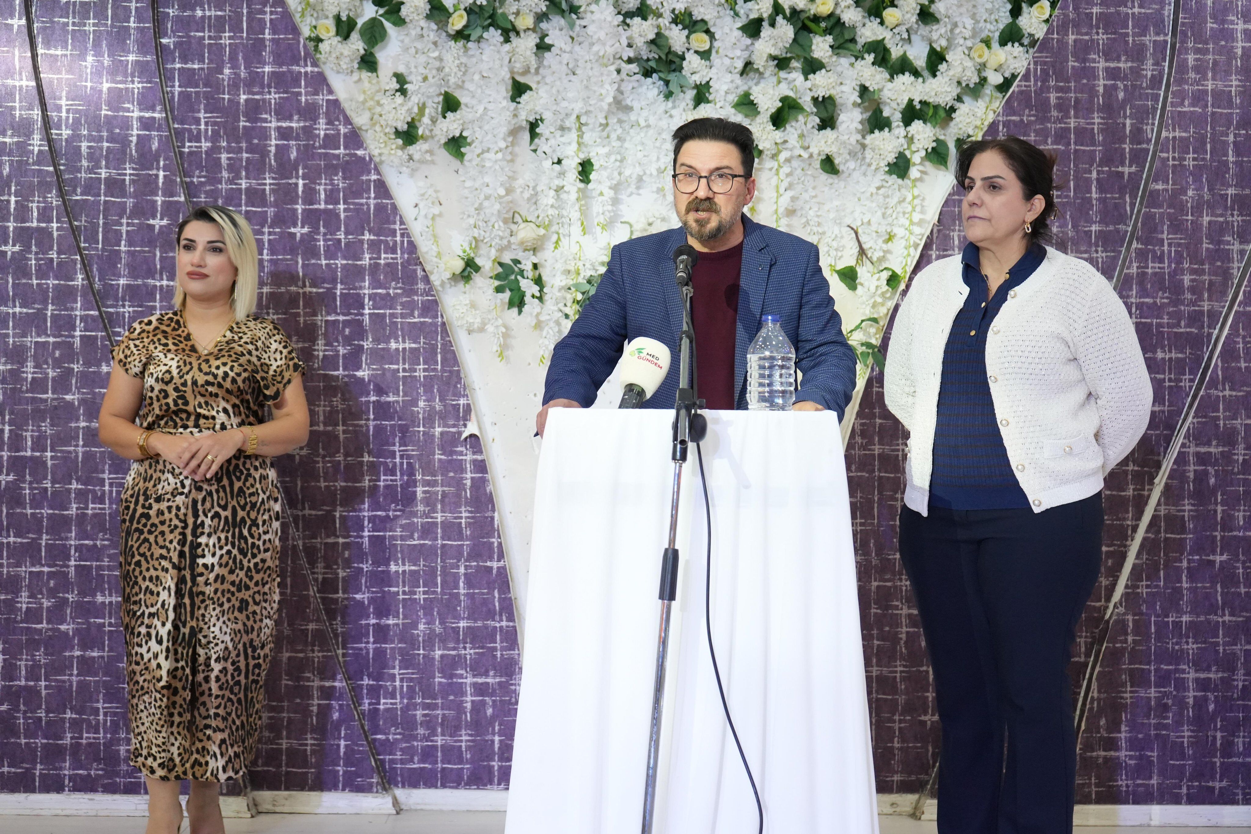 Amed Demokratik Esnaflar Girişimi Genel Komisyon Eşsözcüleri Belgin Diken ve M. Medeni Alacabey 